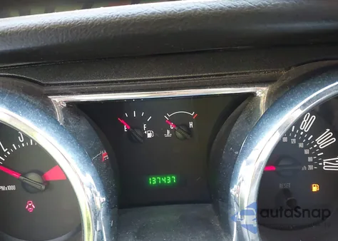 2008 Ford Mustang V6 Deluxe/V6 Premium из США, поврежденный, VIN 1ZVHT80N685158231